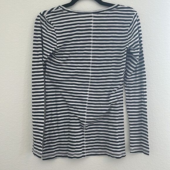 NWOT - white and navy striped long sleeve scoop neck shirt - Picture 3 of 5